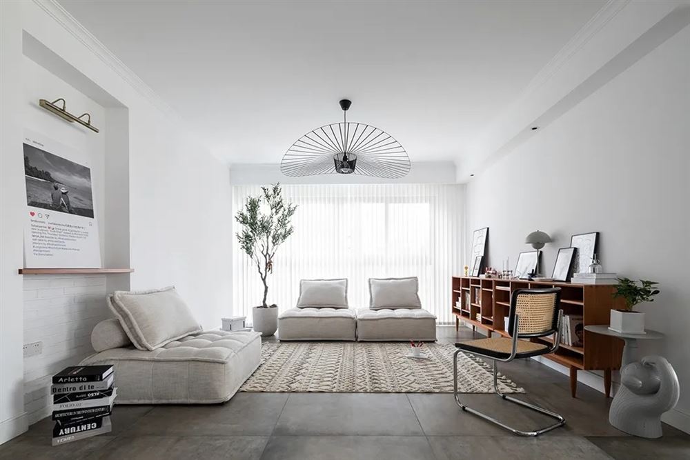 廣州市華發(fā)中央公園北歐風(fēng)格三居室裝修案例